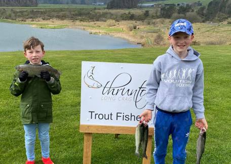 Good session on Crag End Bait Lake for Zack & Brodie 